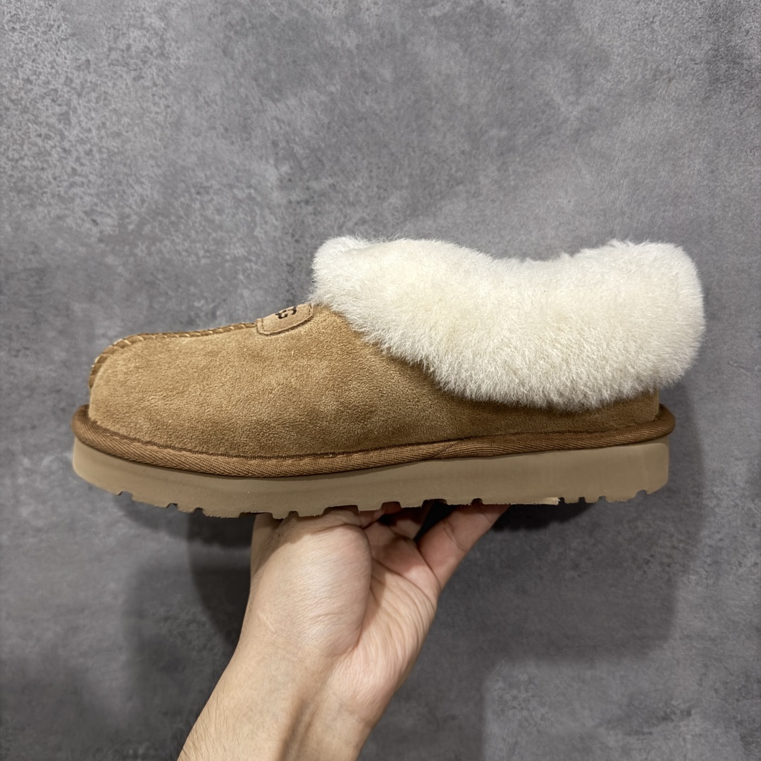 图片[2]-【顶级Y版】UGG 4810 经典秋冬羊皮毛一体雪地靴 塔次特薄底 桑坡大厂直供 拒绝高利润 区别杀猪版本 隆丰A级澳洲进口羊皮毛一体 完全遵循ZP工艺流程 代工厂原厂版师 秉承无原鞋不开发选择 注重每一处细节 市面最正版型 TREADLITE\”轻翼\”科技外底 轻便/耐用/柔韧/桩型 翻毛皮鞋面 细腻亲肤再生聚酯纤维滚边 舒适易打理 保暖性佳 UGG plush™ 里衬和内底 茸软亲肤 舒适暖足 经典鞋型搭配轻盈厚底 稳稳拿捏秋冬出街时髦造型 Treadlite by UGG 轻翼大底 轻盈缓震 为双足减负 舒适轻便 助你轻松畅玩整天 尺码：35 36 37 38 39 40-选品中心