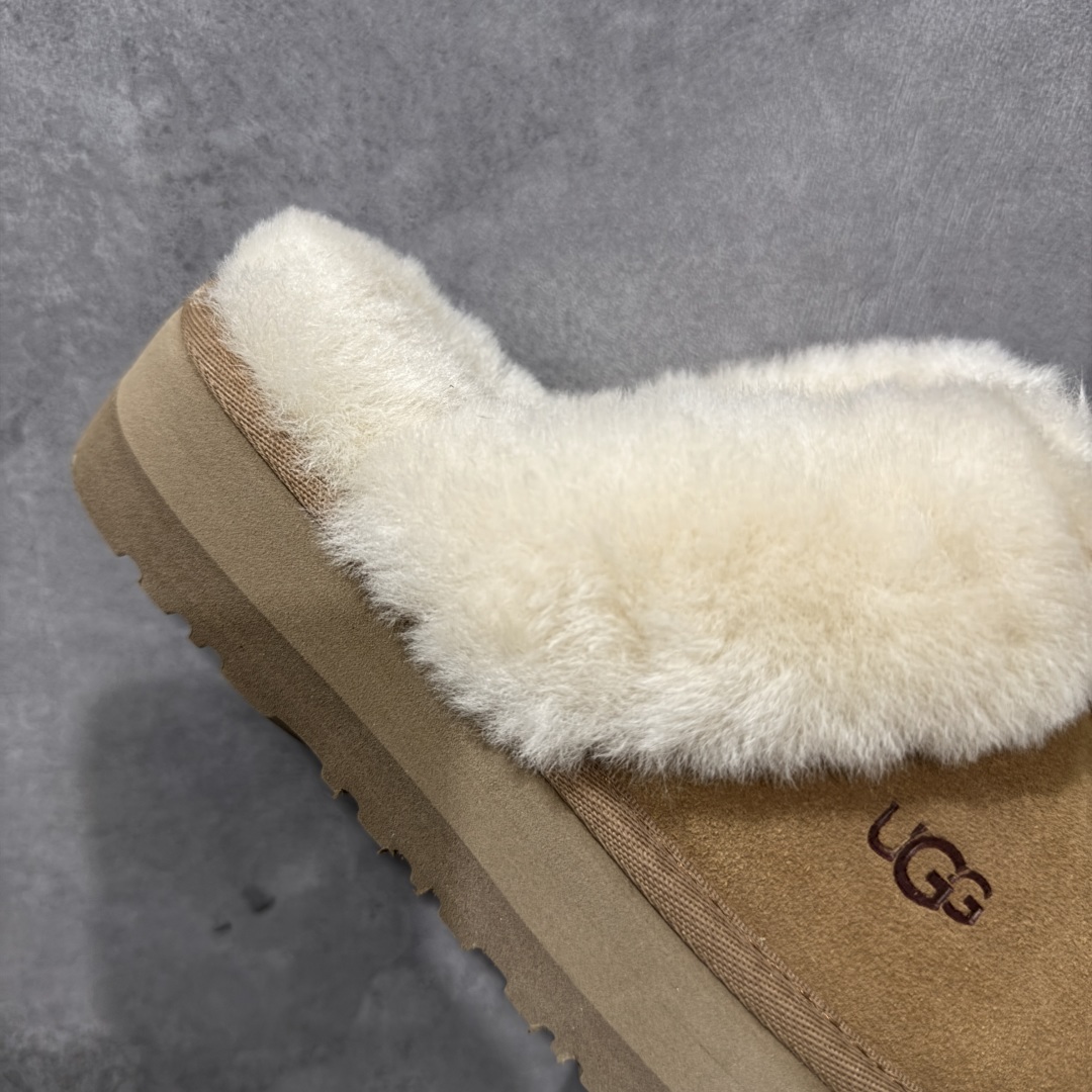 图片[7]-【顶级Y版】UGG 2550 经典秋冬羊皮毛一体雪地靴 星拖厚底 桑坡大厂直供 拒绝高利润 区别杀猪版本 隆丰A级澳洲进口羊皮毛一体 完全遵循ZP工艺流程 代工厂原厂版师 秉承无原鞋不开发选择 注重每一处细节 市面最正版型 TREADLITE\”轻翼\”科技外底 轻便/耐用/柔韧/桩型 翻毛皮鞋面 细腻亲肤再生聚酯纤维滚边 舒适易打理 保暖性佳 UGG plush™ 里衬和内底 茸软亲肤 舒适暖足 经典鞋型搭配轻盈厚底 稳稳拿捏秋冬出街时髦造型 Treadlite by UGG 轻翼大底 轻盈缓震 为双足减负 舒适轻便 助你轻松畅玩整天 尺码：35 36 37 38 39 40-选品中心