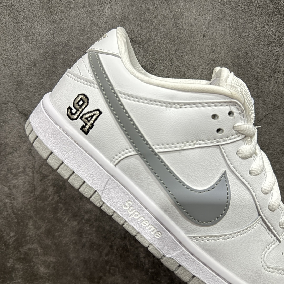 【纯原】Supreme x NK Dunk SB DUNK LOW PRO OG QS 联名白色 HQ8