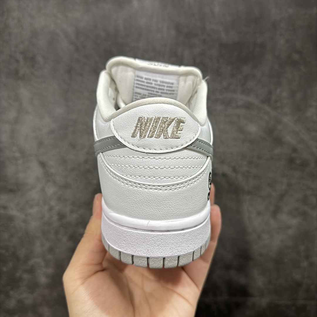 【纯原】Supreme x NK Dunk SB DUNK LOW PRO OG QS 联名白色 HQ8