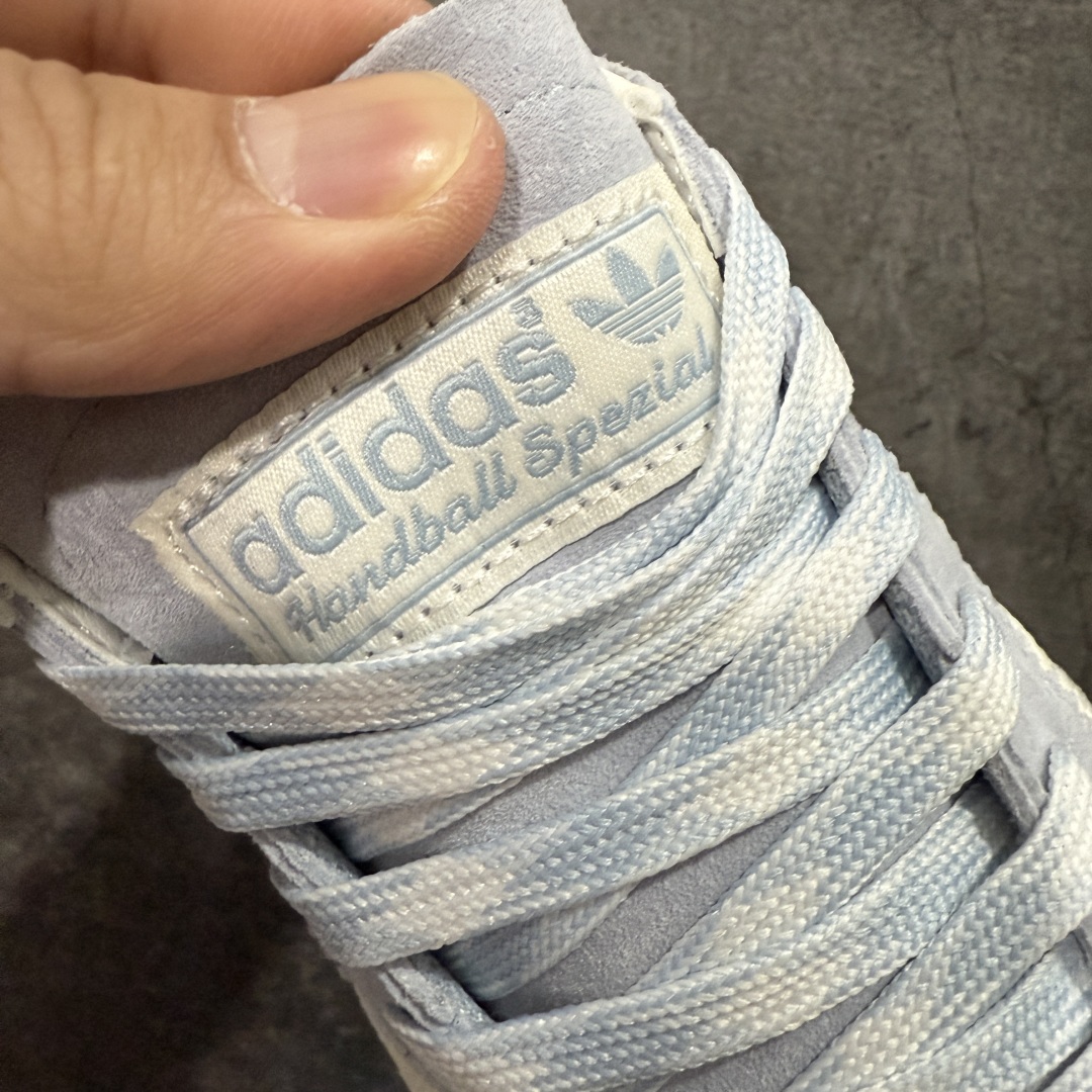 图片[6]-【XC纯原版】Adidas Handball Spezial 阿迪达斯经典款牛皮复古休闲板鞋 蓝白生胶 KI5933 原厂原档案开发出品 皮料切割干净无任何毛边 鞋型细节完美 超高清洁度 原材料打 市场第一梯队版本 尺码：35 36 36.5 37 38 38.5 39 40 40.5 41 42 42.5 43 44 44.5 45-选品中心