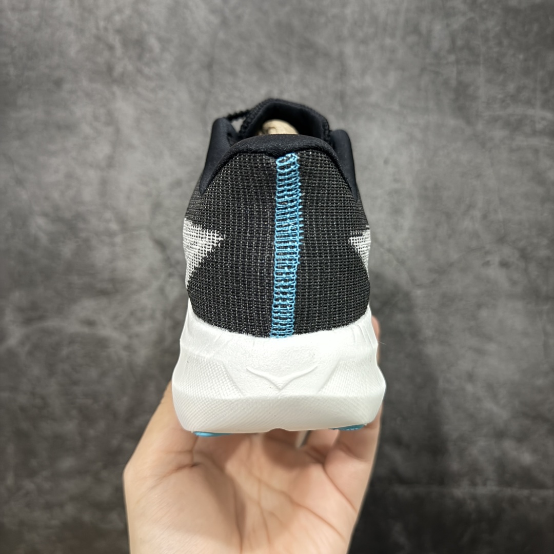 【顶级真碳版】HOKA U Rocket X 3 新一代旗舰竞速运动跑鞋 中底全掌碳板 泡棉科技超软弹效