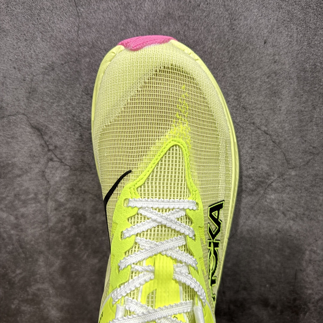 【顶级真碳版】HOKA U Rocket X 3 新一代旗舰竞速运动跑鞋 中底全掌碳板 泡棉科技超软弹效