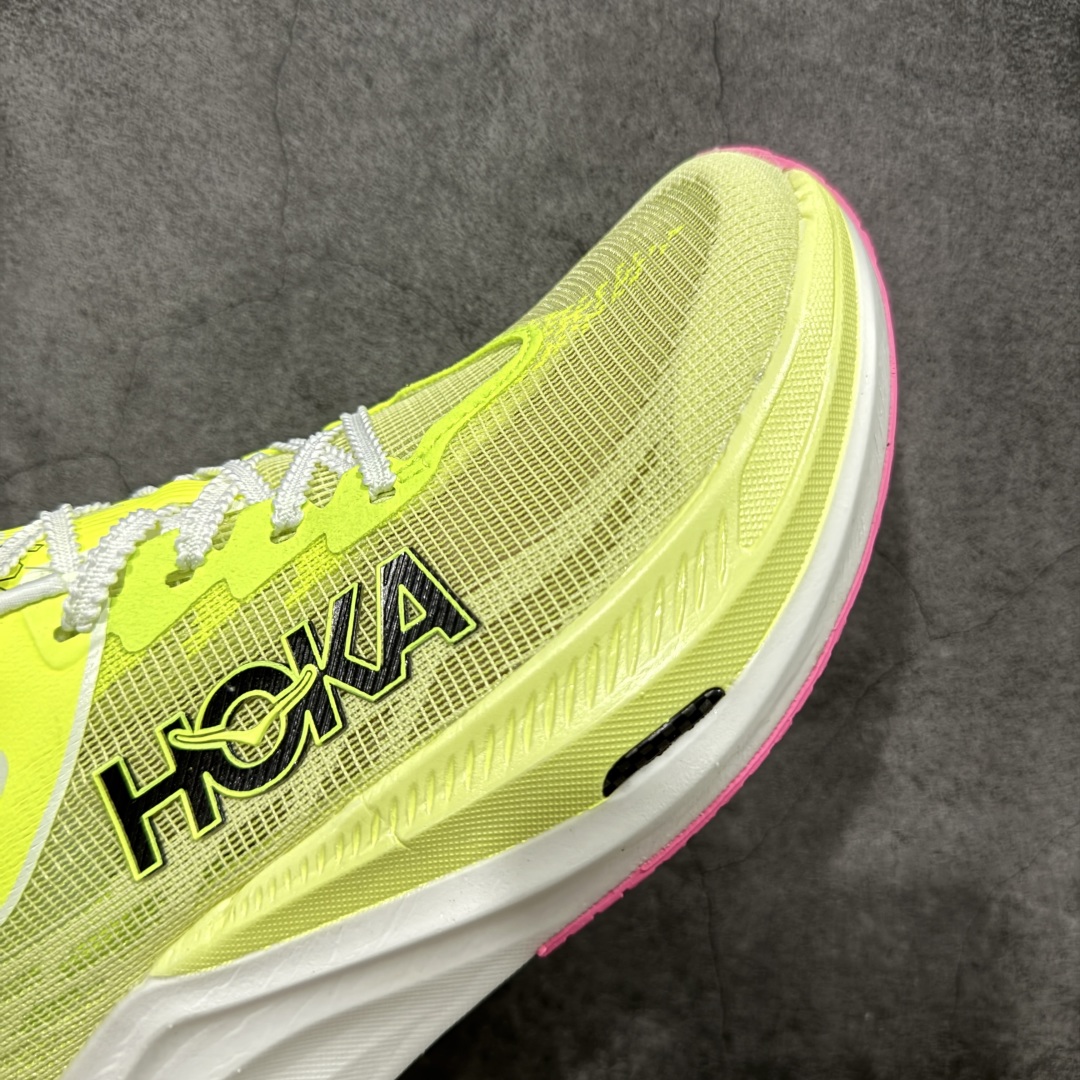 【顶级真碳版】HOKA U Rocket X 3 新一代旗舰竞速运动跑鞋 中底全掌碳板 泡棉科技超软弹效
