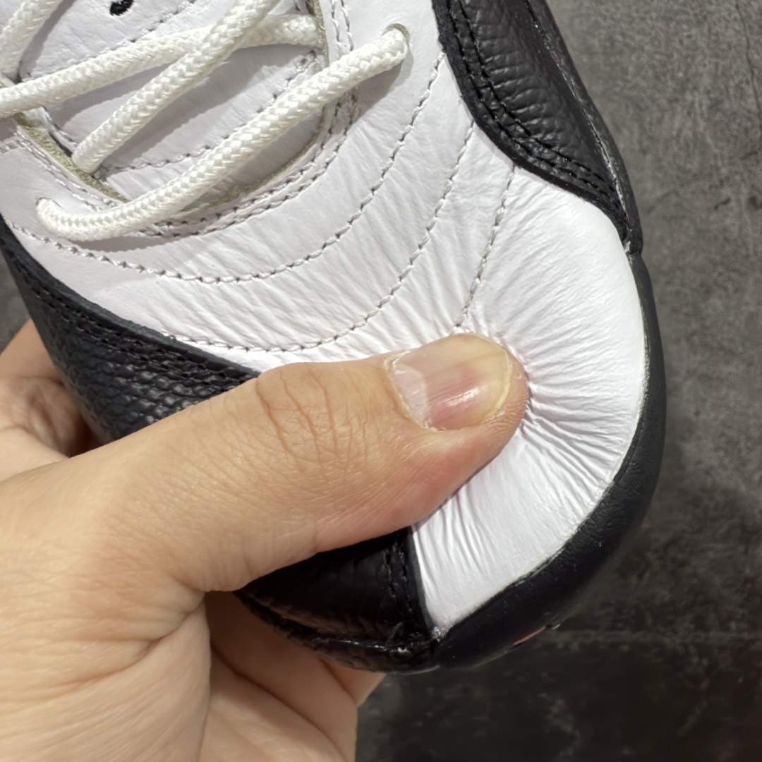 Air Jordan AJ12 Retro 潮流 中帮 复古篮球鞋 金扣2025版 CT8013-117