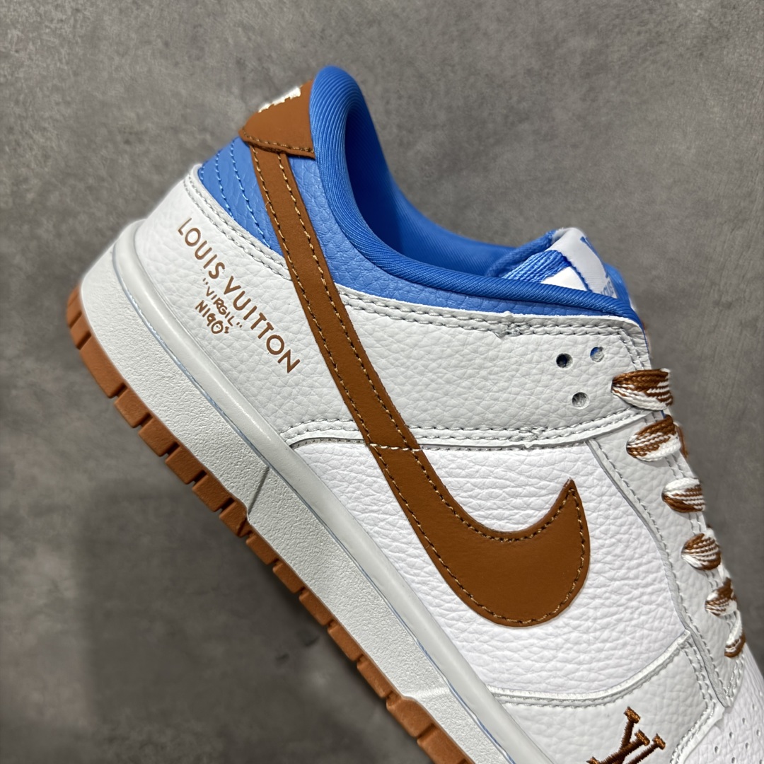 图片[7]-【定制版】Nike SB Dunk Low LV联名 白灰棕蓝 周年高端定制 低帮休闲板鞋  #定制鞋盒 大厂纯原品质出货 超高清洁度 皮料切割干净无任何毛边 细节完美 货号：SC0601-474  尺码：36 36.5 37.5 38 38.5 39 40 40.5 41 42 42.5 43 44 44.5 45-选品中心