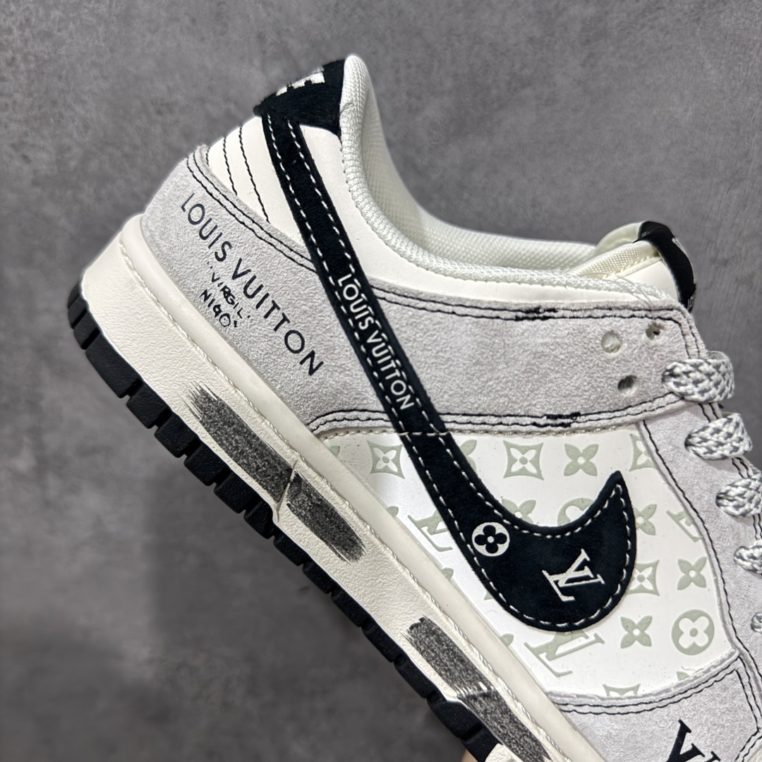 图片[7]-【定制版】Nike SB Dunk Low LV联名 涂鸦双拼 周年高端定制 低帮休闲板鞋  #定制鞋盒 大厂纯原品质出货 超高清洁度 皮料切割干净无任何毛边 细节完美 货号：CX5050-Y01  尺码：36 36.5 37.5 38 38.5 39 40 40.5 41 42 42.5 43 44 44.5 45-选品中心