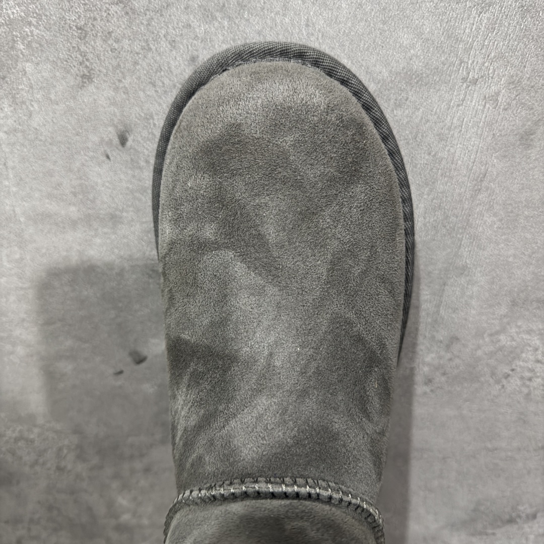 图片[5]-【顶级Y版】UGG 6223 中筒 经典秋冬羊皮毛一体雪地靴 小土豆 桑坡大厂直供 拒绝高利润 区别杀猪版本 隆丰A级澳洲进口羊皮毛一体 完全遵循ZP工艺流程 代工厂原厂版师 秉承无原鞋不开发选择 注重每一处细节 市面最正版型 TREADLITE\”轻翼\”科技外底 轻便/耐用/柔韧/桩型 翻毛皮鞋面 细腻亲肤再生聚酯纤维滚边 舒适易打理 保暖性佳 UGG plush™ 里衬和内底 茸软亲肤 舒适暖足 经典鞋型搭配轻盈厚底 稳稳拿捏秋冬出街时髦造型 Treadlite by UGG 轻翼大底 轻盈缓震 为双足减负 舒适轻便 助你轻松畅玩整天 尺码：35 36 37 38 39 40-选品中心