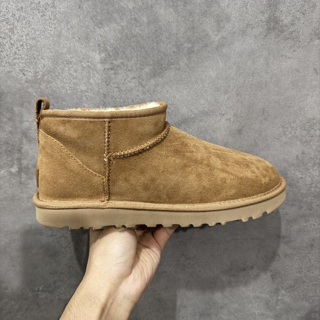 【顶级Y版】UGG 7391经典秋冬羊皮毛一体雪地靴 mini男鞋 桑坡大厂直供 拒绝高利润 区别杀猪版本 隆丰A级澳洲进口羊皮毛一体 完全遵循ZP工艺流程 代工厂原厂版师 秉承无原鞋不开发选择 注重每一处细节 市面最正版型 TREADLITE\