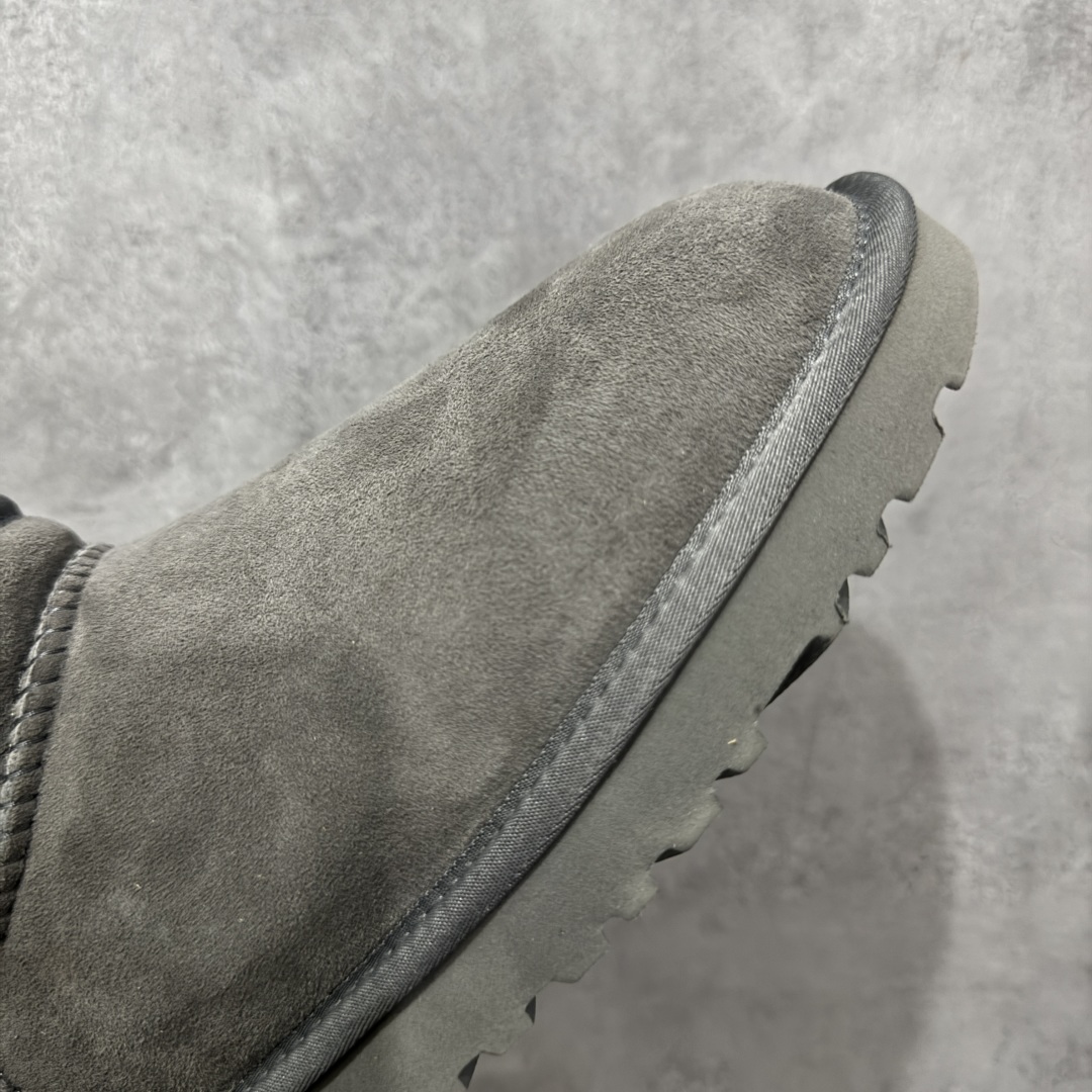 图片[6]-【顶级Y版】UGG 7391经典秋冬羊皮毛一体雪地靴 mini男鞋 桑坡大厂直供 拒绝高利润 区别杀猪版本 隆丰A级澳洲进口羊皮毛一体 完全遵循ZP工艺流程 代工厂原厂版师 秉承无原鞋不开发选择 注重每一处细节 市面最正版型 TREADLITE\”轻翼\”科技外底 轻便/耐用/柔韧/桩型 翻毛皮鞋面 细腻亲肤再生聚酯纤维滚边 舒适易打理 保暖性佳 UGG plush™ 里衬和内底 茸软亲肤 舒适暖足 经典鞋型搭配轻盈厚底 稳稳拿捏秋冬出街时髦造型 Treadlite by UGG 轻翼大底 轻盈缓震 为双足减负 舒适轻便 助你轻松畅玩整天 尺码：40 41 42 434 44 45-选品中心
