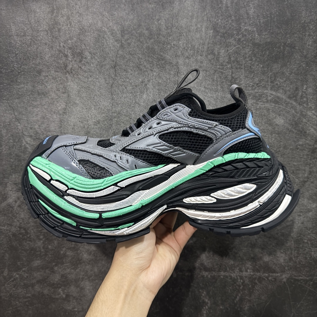 图片[2]-【OK纯原】Balenciaga巴黎世家 Platform 厚底系带 老爹鞋 17代黑绿 独家工艺 夸张鞋型 超厚鞋底 同步原鞋 用一双「旧鞋」传递复古感 后侧板、翘起的鞋头 则展示了 Demna 在结构上的未来构想 原装大盒从里到外一切百分百还原官方配置，区别市面所有版本，一切细节高端还原 ，欢迎挑刺 ，碾压一切版本 尺码：35 36 37 38 39 40 41 42 43 44 45 46 (偏大一码）-选品中心