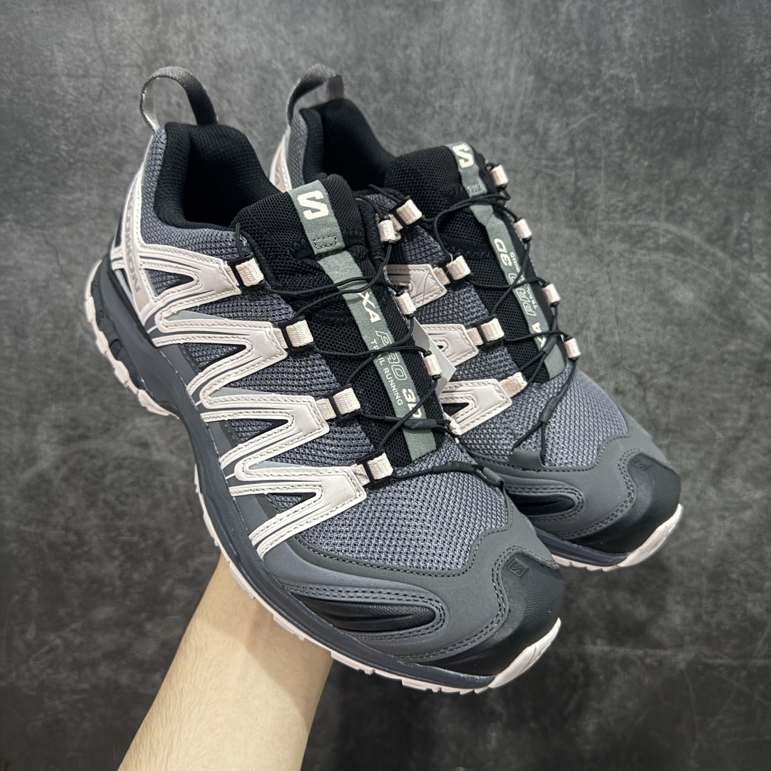 【绿x版】SALOMON XA Pro 3D ADV 萨洛蒙潮流越野机能户外功能鞋 黑粉色491841新配色出货 纯原外贸平台特供订单 耗时半年巨作 全套原纸板楦头开发 原厂特供网布配套加持 确保原汁原味 完美呈现版型 原档数据独家私模五层组合大底 男女鞋同步官方开发至46.5 原装Ortholite轻量化鞋垫 中底布带钢印编号 原厂TPU锁扣 进口港宝加持 后跟自然饱满 还原公司包裹性 鞋面采用SENSIFT贴合技术 全方位贴合包裹脚型 鞋跟部鞋底牵引设计 提供强大的抓地性能 更适应野外崎岖不平的道路 其3D ADVANCED CHASSIS底盘 材料轻量大化 钉齿设计更具稳定性 防护性 鞋底易磨损区运用CONTAGRIP高耐磨材料 应对城市硬质路面长距离跑考验 尺码:36 36.5 37.5 38 38.5 39 40 40.5 41 42 42.5 43 44 44.5 45 46 46.5-选品中心