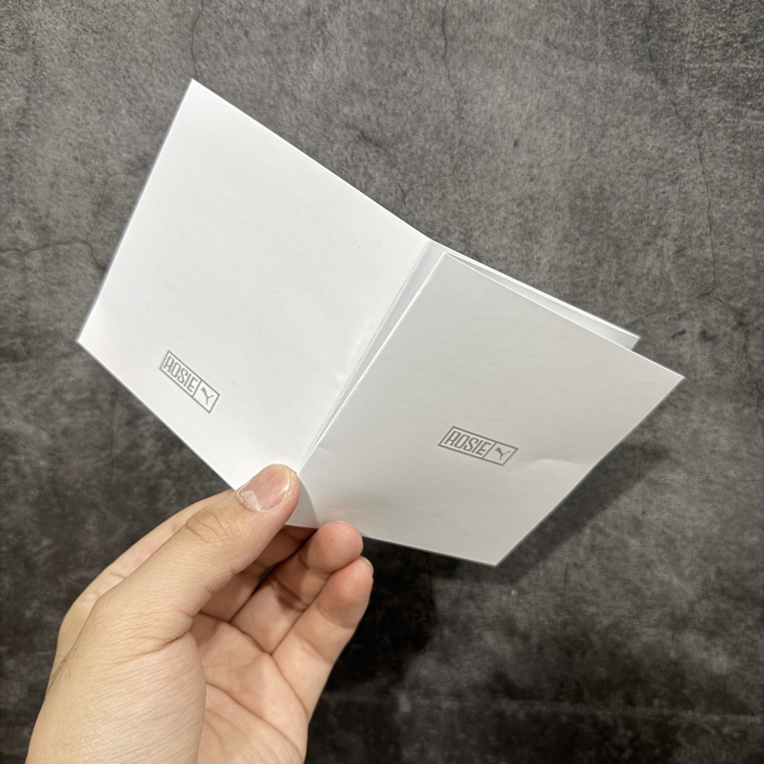 图片[13]-【渠道纯原】Rose x Puma Speedcat 联名款 极速赛车系列彪马低帮生活休闲鞋 404391-01  市面最高版本 原厂头层皮料 原装档案原数据纸版楦型 防尘袋 配件齐全 二次成型\’猛帮\’成型工艺制作 细节如图所示  尺码：35 36 37 37.5 38 38.5 39 40 40.5 41 42 42.5 43 43.5 44.5 45-选品中心