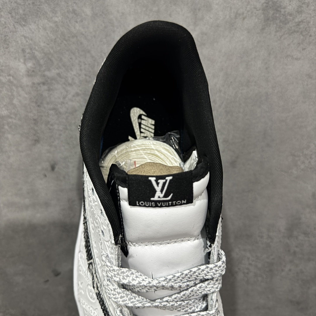 图片[8]-【定制版】TS x Air Jordan x Louis Vuitton AJ1 Low 倒钩低帮LV联名-白印花 定制配色 原厂内置气垫魔块 A模大底 头层小牛皮 鞋舌AJ原厂专用牛津布+AJ专用反口珍珠布+原厂无杂质高弹内里海棉+特殊封边弹力鞋带 货号： XS2025-077 尺码：36 36.5 37.5 38 38.5 39 40 40.5 41 42 42.5 43 44 44.5 45-选品中心