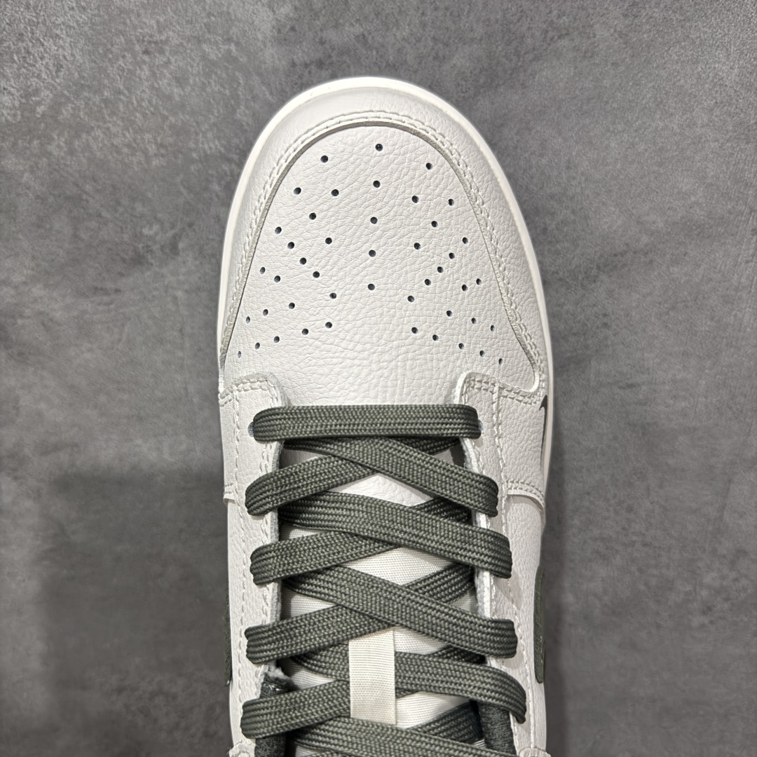 【纯原】Nike Dunk Low 乌竹绿此款以东方墨竹为灵感，静墨生潮，青竹为锋，以现代设计语言重构经