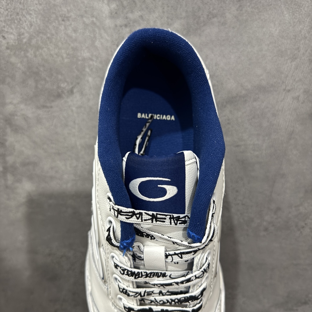 图片[8]-【性价比H版】Balenciaga Hamptons Worn-Out 巴黎世家十八18代 涤纶（聚酯纤维）牛皮革 圆头系带 低帮 生活休闲鞋板鞋 最强性价比 头层皮料 原纸板楦头开发 最原汁原味的版型 胶水把控整洁度完美 每一双都是工艺品 多重QC质检 原盒原配 正确字体电绣 粗细、位置、大小正确 侧边TPU 透气孔匹配意产原版 正确分离大底 TPU软底 原版一致大底LOGO 立体感十足 尺码：35 36 37 38 39 40 41 42 43 44 45 46-选品中心