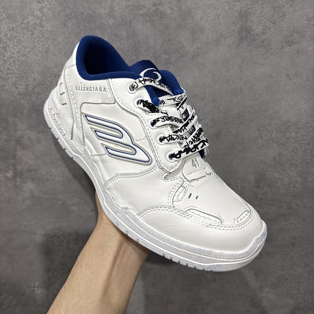 图片[3]-【性价比H版】Balenciaga Hamptons Worn-Out 巴黎世家十八18代 涤纶（聚酯纤维）牛皮革 圆头系带 低帮 生活休闲鞋板鞋 最强性价比 头层皮料 原纸板楦头开发 最原汁原味的版型 胶水把控整洁度完美 每一双都是工艺品 多重QC质检 原盒原配 正确字体电绣 粗细、位置、大小正确 侧边TPU 透气孔匹配意产原版 正确分离大底 TPU软底 原版一致大底LOGO 立体感十足 尺码：35 36 37 38 39 40 41 42 43 44 45 46-选品中心