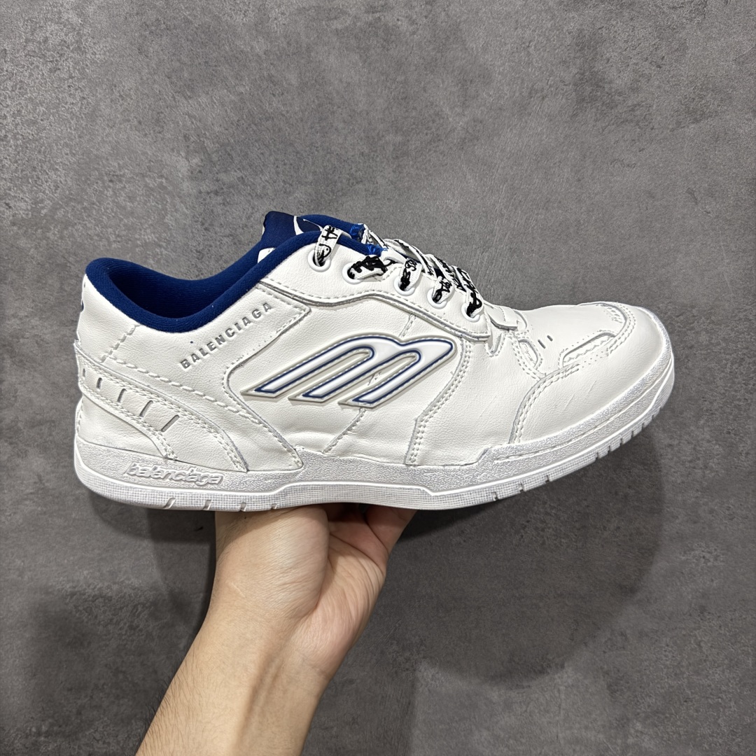 【性价比H版】Balenciaga Hamptons Worn-Out 巴黎世家十八18代 涤纶(聚酯纤维)牛皮革 圆头系带 低帮 生活休闲鞋板鞋 最强性价比 头层皮料 原纸板楦头开发 最原汁原味的版型 胶水把控整洁度完美 每一双都是工艺品 多重QC质检 原盒原配 正确字体电绣 粗细、位置、大小正确 侧边TPU 透气孔匹配意产原版 正确分离大底 TPU软底 原版一致大底LOGO 立体感十足 尺码:35 36 37 38 39 40 41 42 43 44 45 46-选品中心