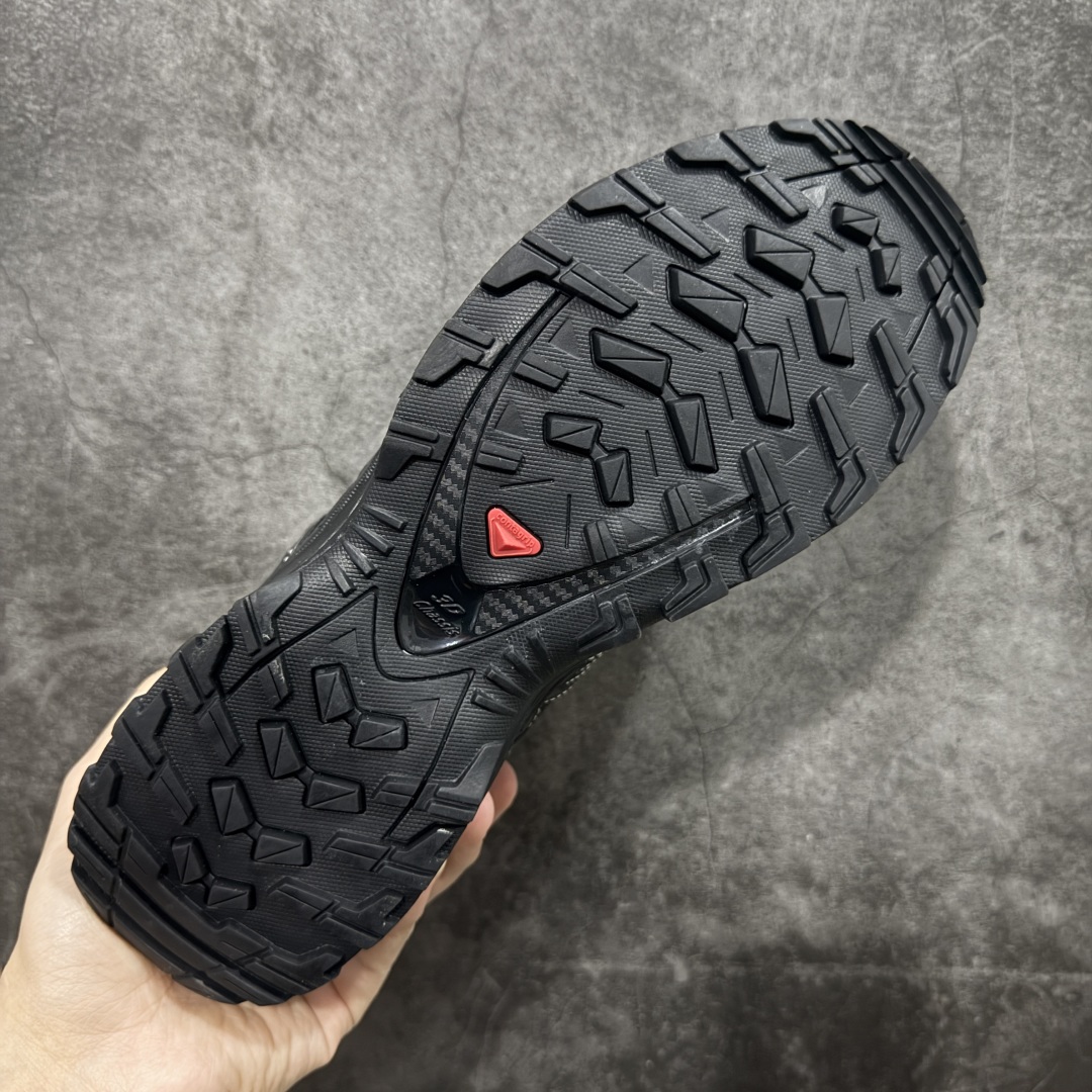 图片[9]-【S版纯原】SALOMON XA Pro 3D ADV 萨洛蒙潮流越野机能户外功能鞋 全新版本出货 性价比拉满 品质 细节 材料都是肉眼可以见！ 售前售后也是其它工厂无法匹敌！ 纯原外贸平台特供订单 耗时半年巨作 全套原纸板楦头开发 原厂特供网布配套加持 确保原汁原味 完美呈现版型 原档数据独家私模五层组合大底 男女鞋同步官方 原装Ortholite轻量化鞋垫 中底布带钢印编号 原厂TPU锁扣 进口港宝加持 后跟自然饱满 还原公司包裹性 鞋面采用SENSIFT贴合技术 全方位贴合包裹脚型 鞋跟部鞋底牵引设计 提供强大的抓地性能 更适应野外崎岖不平的道路 其3D ADVANCED CHASSIS底盘 材料轻量大化 钉齿设计更具稳定性 防护性 鞋底易磨损区运用CONTAGRIP高耐磨材料 应对城市硬质路面长距离跑考验 尺码：36 36.5 37.5 38 38.5 39 40 40.5 41 42 42.5 43 44 44.5 45-选品中心