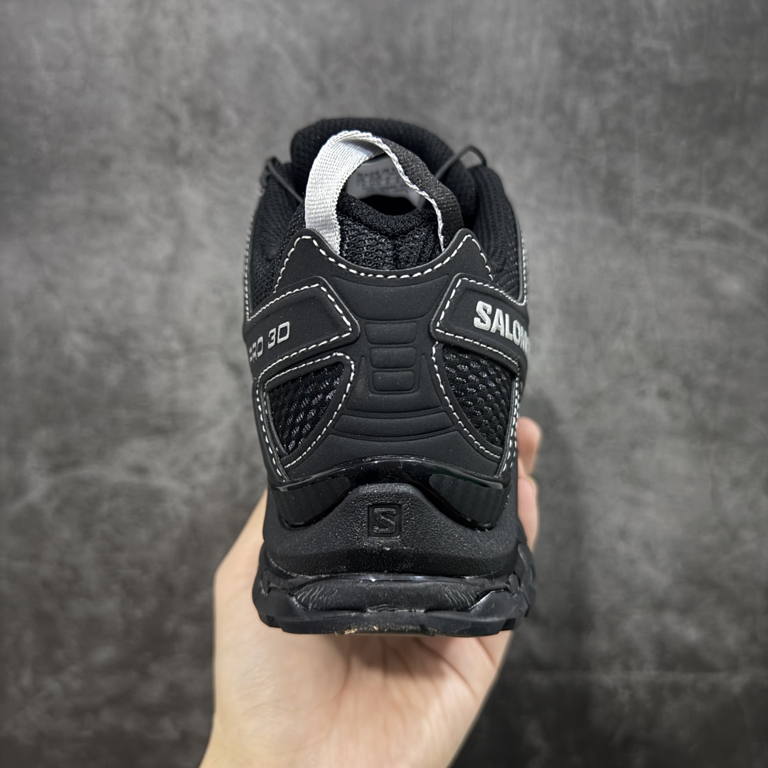 图片[4]-【S版纯原】SALOMON XA Pro 3D ADV 萨洛蒙潮流越野机能户外功能鞋 全新版本出货 性价比拉满 品质 细节 材料都是肉眼可以见！ 售前售后也是其它工厂无法匹敌！ 纯原外贸平台特供订单 耗时半年巨作 全套原纸板楦头开发 原厂特供网布配套加持 确保原汁原味 完美呈现版型 原档数据独家私模五层组合大底 男女鞋同步官方 原装Ortholite轻量化鞋垫 中底布带钢印编号 原厂TPU锁扣 进口港宝加持 后跟自然饱满 还原公司包裹性 鞋面采用SENSIFT贴合技术 全方位贴合包裹脚型 鞋跟部鞋底牵引设计 提供强大的抓地性能 更适应野外崎岖不平的道路 其3D ADVANCED CHASSIS底盘 材料轻量大化 钉齿设计更具稳定性 防护性 鞋底易磨损区运用CONTAGRIP高耐磨材料 应对城市硬质路面长距离跑考验 尺码：36 36.5 37.5 38 38.5 39 40 40.5 41 42 42.5 43 44 44.5 45-选品中心