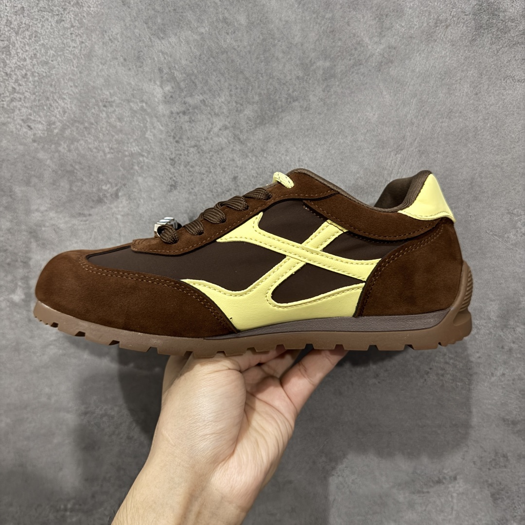 图片[2]-【公司级】新晋潮流鞋靴品牌GGCC新款 5CM内增高【城市脉搏】 GG-CC时尚轻量德训户外休闲鞋 踏青舒适度和少女感我都要 撞色鞋面和着地软弹舒适轻便鞋底 日常通勤 户外徒行 甜辣静雅皆可适配~ 舒适度满分：软糯鞋垫！走路不累脚，运动、逛街都能轻松驾驭 尺码：35 36 37 38 39 40-选品中心