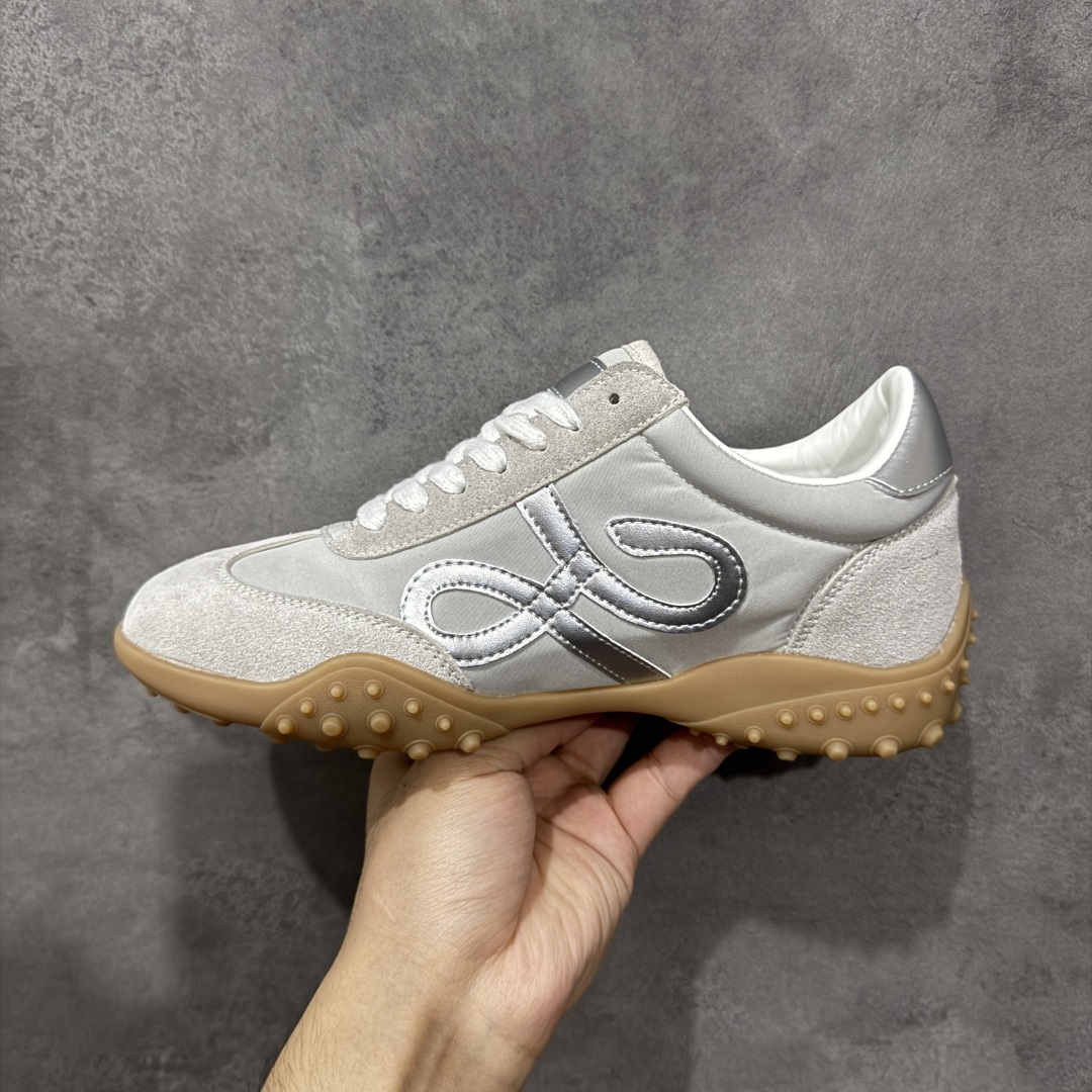 图片[2]-【公司级】新晋潮流鞋靴品牌GGCC新款 5CM内增高【城市脉搏】 GG-CC时尚轻量德训户外休闲鞋 踏青舒适度和少女感我都要 撞色鞋面和着地软弹舒适轻便鞋底 日常通勤 户外徒行 甜辣静雅皆可适配~ 舒适度满分：软糯鞋垫！走路不累脚，运动、逛街都能轻松驾驭 尺码：35 36 37 38 39 40-选品中心