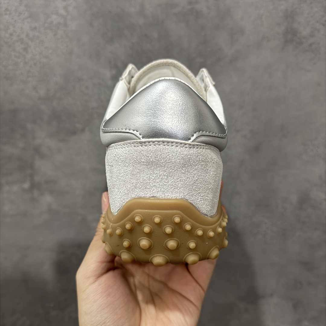 图片[4]-【公司级】新晋潮流鞋靴品牌GGCC新款 5CM内增高【城市脉搏】 GG-CC时尚轻量德训户外休闲鞋 踏青舒适度和少女感我都要 撞色鞋面和着地软弹舒适轻便鞋底 日常通勤 户外徒行 甜辣静雅皆可适配~ 舒适度满分：软糯鞋垫！走路不累脚，运动、逛街都能轻松驾驭 尺码：35 36 37 38 39 40-选品中心