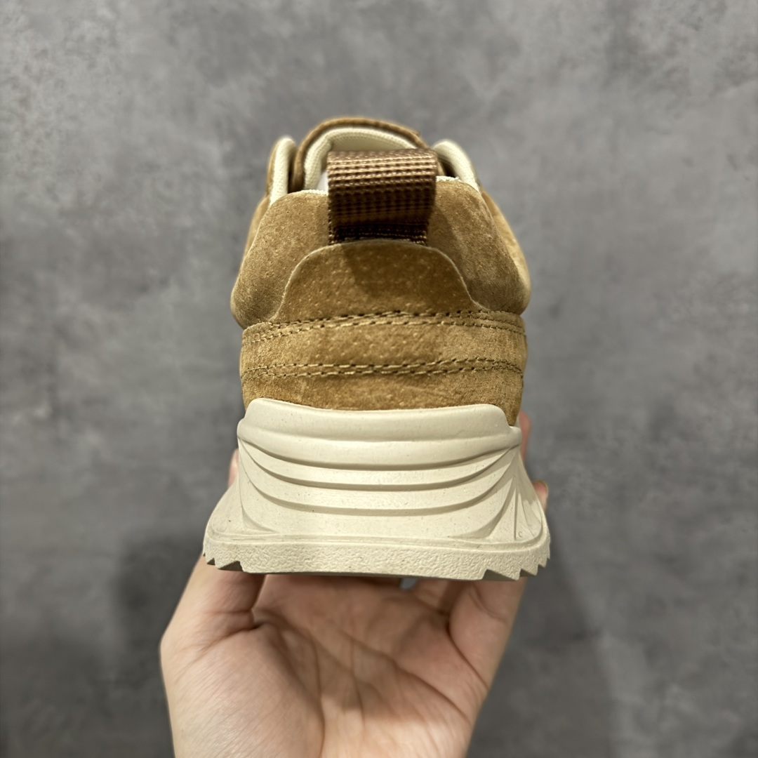 图片[4]-【公司级】CAT/卡特 硬汉推土机品牌 Tramp Hike Low 户外休闲低帮男鞋 广东中山代工厂原产楦型 台产耐磨麂皮材质# 手工缝线固特异缝制工艺# 轻量柔韧橡胶防滑大底# 正确原盒包装吊牌# 完全还原ZP工艺❗徒步旅行者百搭休闲旅游休闲鞋 全套官网统一包装 今年冬季防寒户外专用 日常随意搭配 型男必备 尺码：39 40 41 42 43 44-选品中心