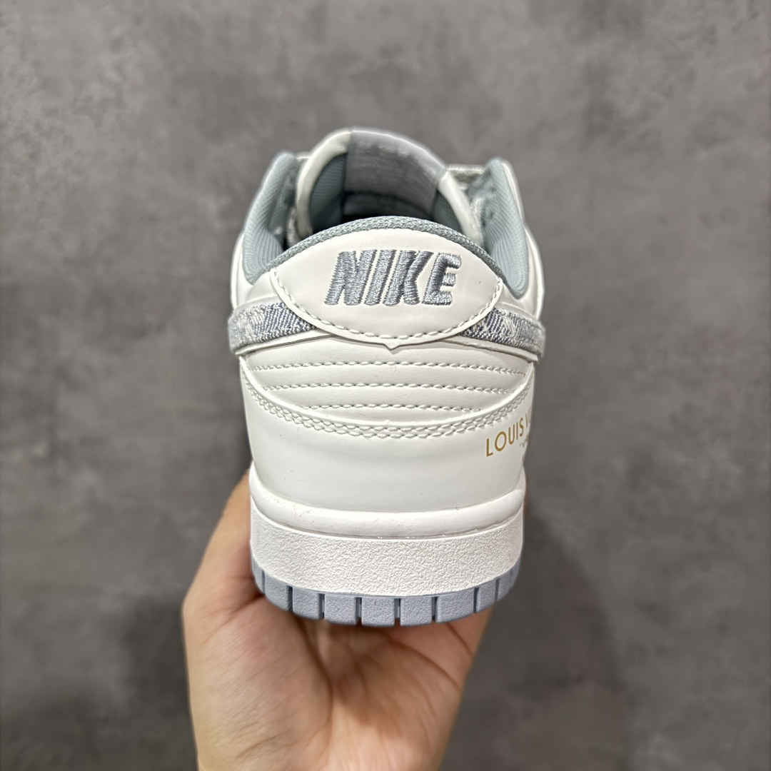 Nike SB Dunk Low“LV联名——灰牛仔勾” 周年高端定制 低帮休闲板鞋 CS1688-126