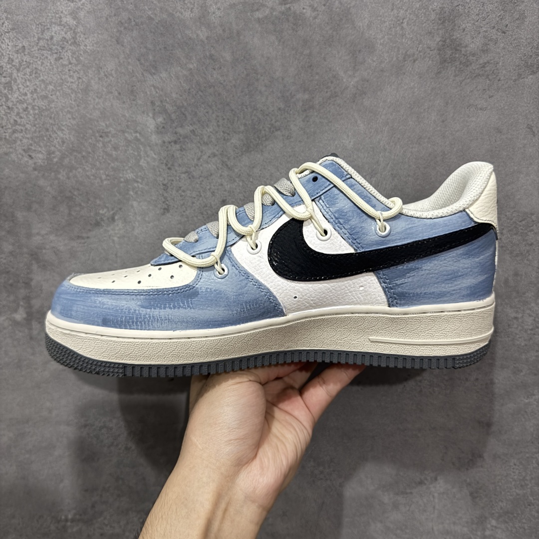 图片[2]-【定制版】Nike Air Force 1\’07 Low \”The Age of Cracks\” 手绘涂鸦 裂痕纪元 空军一号低帮休闲运动板鞋 KS6896-555  折边针车 工艺难度大 原楦头原纸板 原装鞋盒 定制五金配件 内置全掌气垫 原厂鞋底   尺码：36 36.5 37.5 38 38.5 39 40 40.5 41 42 42.5 43 44 44.5 45 编码：HXSA310320-选品中心