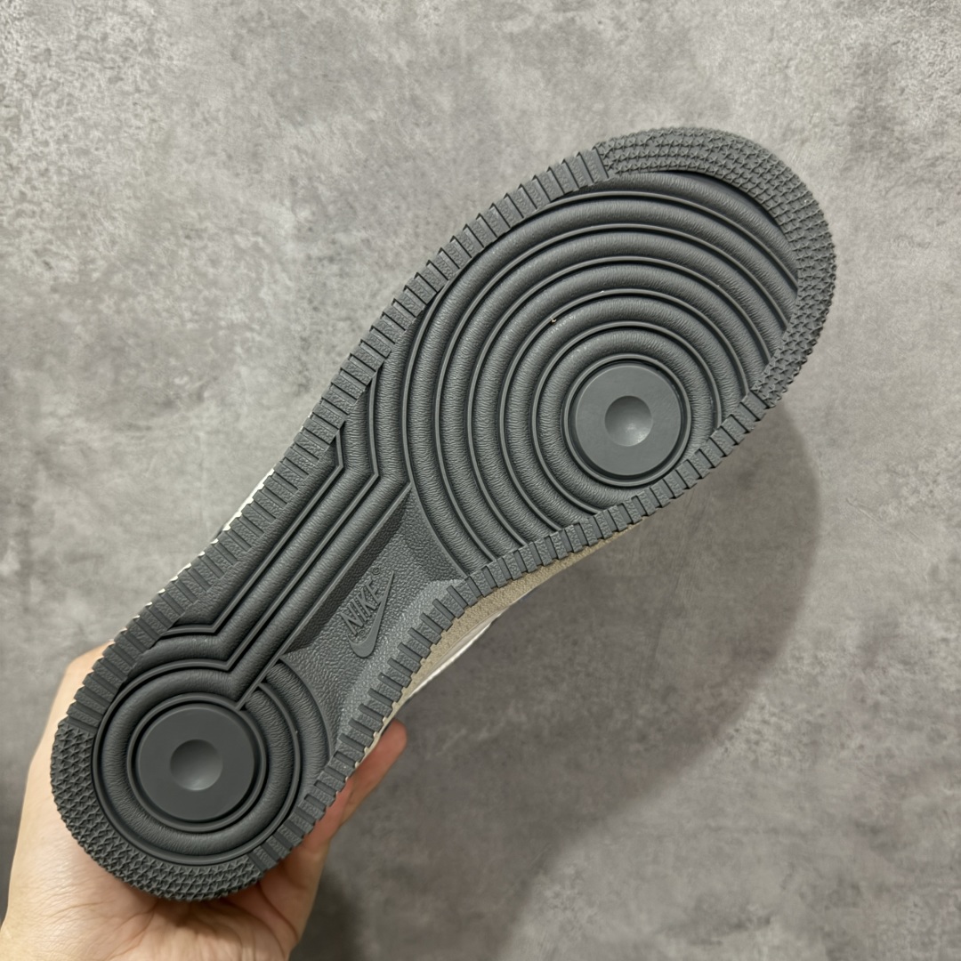 图片[9]-【定制版】Nike Air Force 1\’07 Low \”The Age of Cracks\” 手绘涂鸦 裂痕纪元 空军一号低帮休闲运动板鞋 KS6896-555  折边针车 工艺难度大 原楦头原纸板 原装鞋盒 定制五金配件 内置全掌气垫 原厂鞋底   尺码：36 36.5 37.5 38 38.5 39 40 40.5 41 42 42.5 43 44 44.5 45 编码：HXSA310320-选品中心