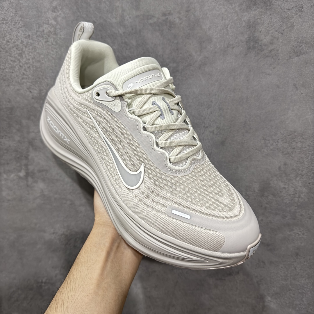 【纯原】Nike VOMERO PLUS 舒适减震防滑 低帮跑步鞋全掌ReactX泡绵中底 前掌和后跟还