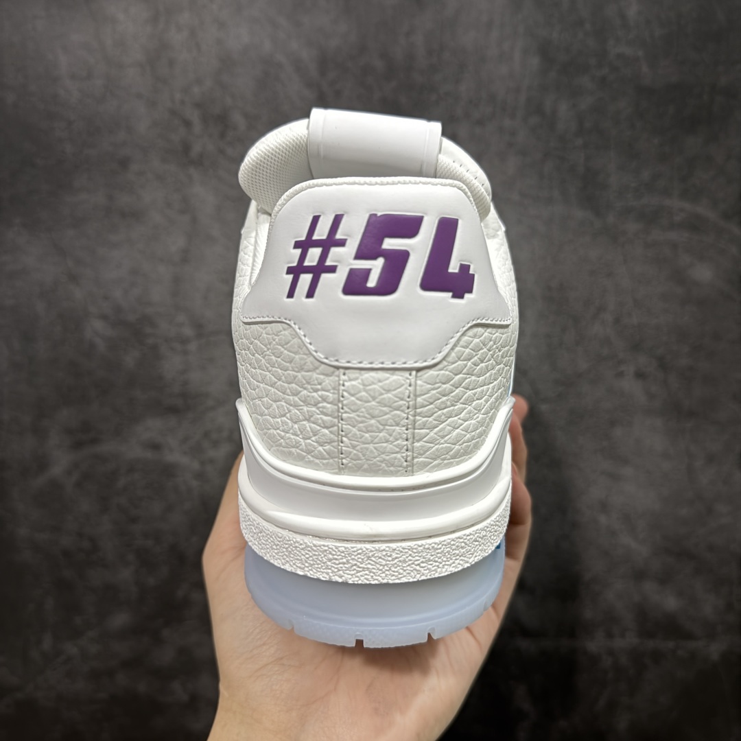 图片[4]-【PK纯原版】Louis Vuitton 路易威登 LV Trainer 低帮休闲板鞋 代购同渠道品质 高端零售 外贸充正专供 原版购入开发 ZP级全套包装 完美楦型 正确卡色 大底TPU 质感媲美原版 细节与原版一致 请注意区分市面通货材 尺码：35 36 37 38 39 40 41 42 43 44 45 46-选品中心