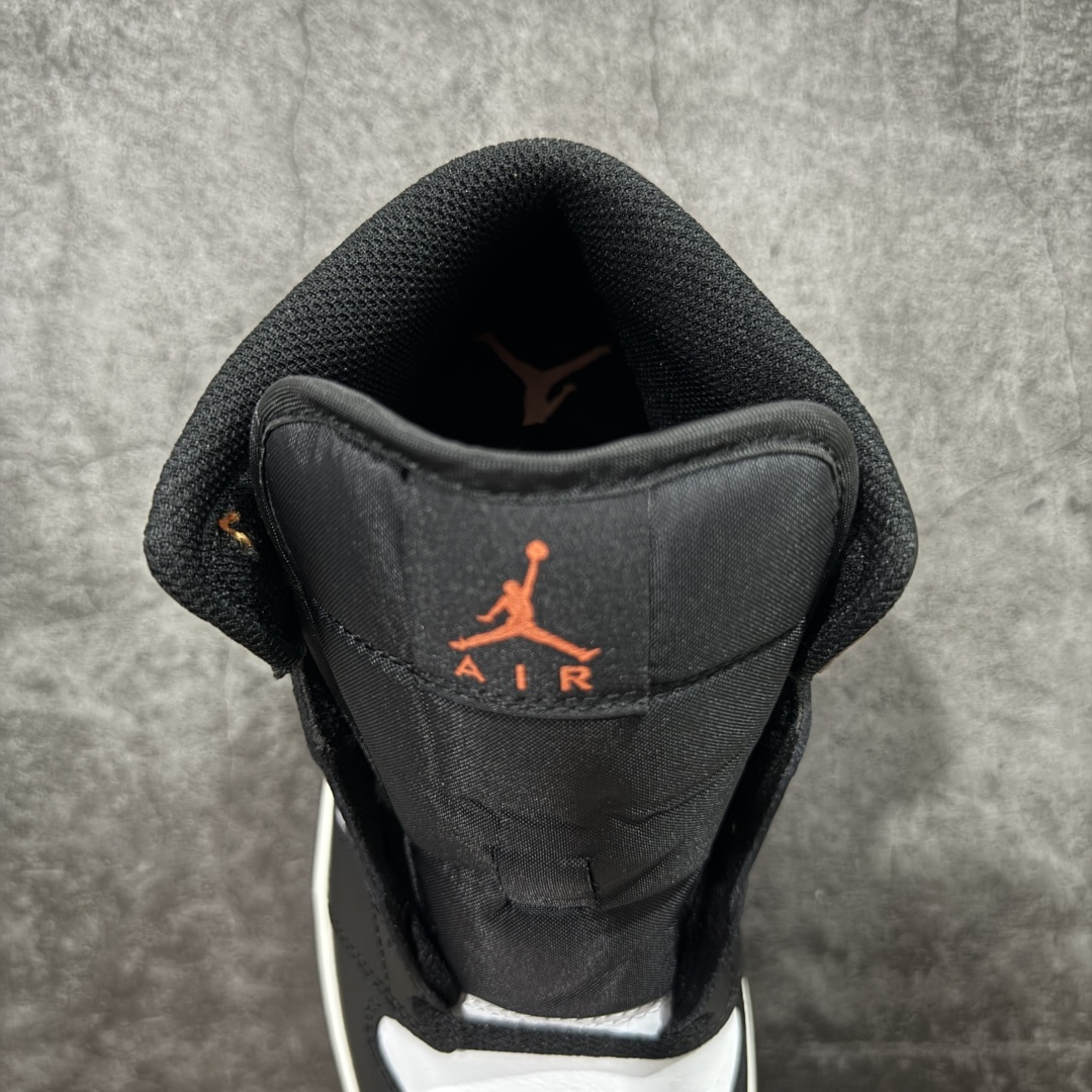 图片[8]-【DT纯原】Air Jordan AJ1 Mid 中帮 新扣碎 DQ8426-801 终端优势供应 市面中低帮最具代表性版本没有之一 口碑大厂出品 品控大底版型不断改良更新 全套原纸板楦头开发 确保原汁原味 完美呈现版型 完美零毛边处理 原厂内置全掌气垫 价格定位良心 平台专用代工流水线出品 一眼公司既视感 拿到手的一瞬间就与众不同 碾压市面所有版本 全部原鞋开发 每一个配色都会采购原鞋确认细节 打破市面看图做货无好货之说 尺码：40-46 含半码-选品中心