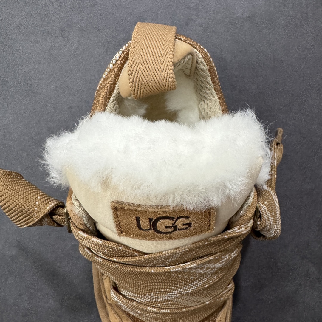 图片[7]-【顶级Y版】UGG 4032 经典秋冬羊皮毛一体雪地靴 梅尔低帮 桑坡大厂直供 拒绝高利润 区别杀猪版本 隆丰A级澳洲进口羊皮毛一体 完全遵循ZP工艺流程 代工厂原厂版师 秉承无原鞋不开发选择 注重每一处细节 市面最正版型 TREADLITE\”轻翼\”科技外底 轻便/耐用/柔韧/桩型 翻毛皮鞋面 细腻亲肤再生聚酯纤维滚边 舒适易打理 保暖性佳 UGG plush™ 里衬和内底 茸软亲肤 舒适暖足 经典鞋型搭配轻盈厚底 稳稳拿捏秋冬出街时髦造型 Treadlite by UGG 轻翼大底 轻盈缓震 为双足减负 舒适轻便 助你轻松畅玩整天 尺码：35-40-选品中心