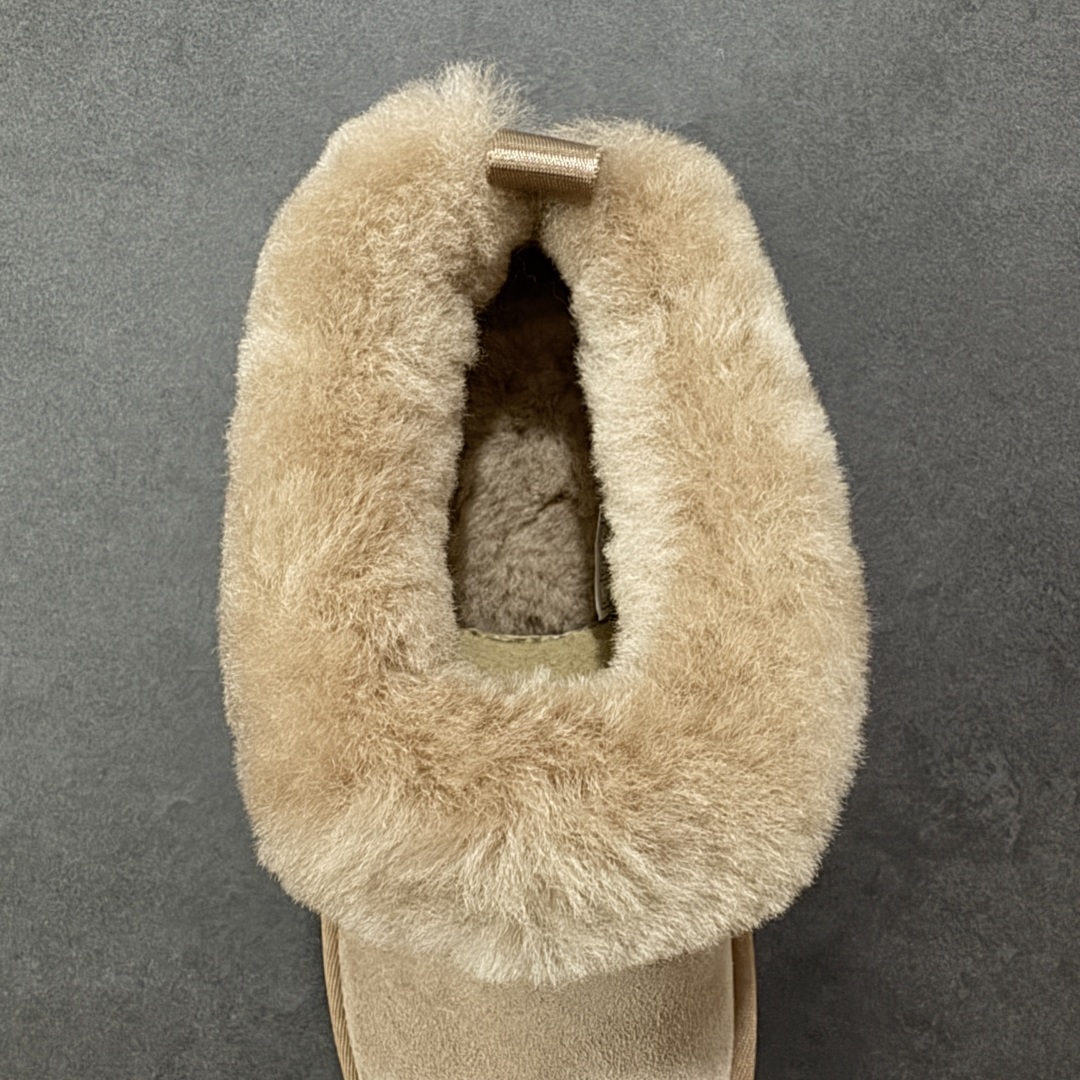 图片[7]-【顶级Y版】UGG 1393经典秋冬羊皮毛一体雪地靴 塔次乐 桑坡大厂直供 拒绝高利润 区别杀猪版本 隆丰A级澳洲进口羊皮毛一体 完全遵循ZP工艺流程 代工厂原厂版师 秉承无原鞋不开发选择 注重每一处细节 市面最正版型 TREADLITE\”轻翼\”科技外底 轻便/耐用/柔韧/桩型 翻毛皮鞋面 细腻亲肤再生聚酯纤维滚边 舒适易打理 保暖性佳 UGG plush™ 里衬和内底 茸软亲肤 舒适暖足 经典鞋型搭配轻盈厚底 稳稳拿捏秋冬出街时髦造型 Treadlite by UGG 轻翼大底 轻盈缓震 为双足减负 舒适轻便 助你轻松畅玩整天 尺码：35-40-选品中心