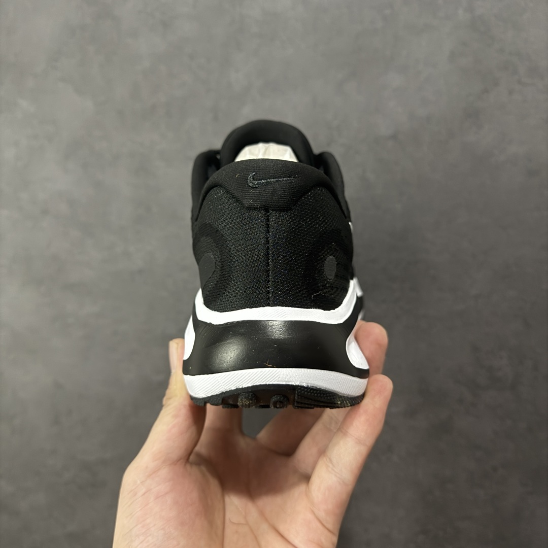 图片[4]-【K8版】NK Journey Run 舒适简约轻质缓震休闲运动跑步鞋 采用科技织法轻盈织物合成鞋面材质 搭载柔软厚实ComfiRide泡绵缓震组合外置防滑耐磨橡胶底片 穿上 Journey Run 公路跑步鞋 尽情畅跑 享受每一步的风景 搭载柔软厚实的 ComfiRide 泡绵缓震配置 助你征服充满挑战的路面 大步流星 微笑前行 该鞋款舒适非凡 让你爱不释脚 货号：FN0228-001 尺码：35.5 36 36.5 37.5 38 38.5 39 40 40.5 41 42 42.5 43 44 44.5 45-选品中心