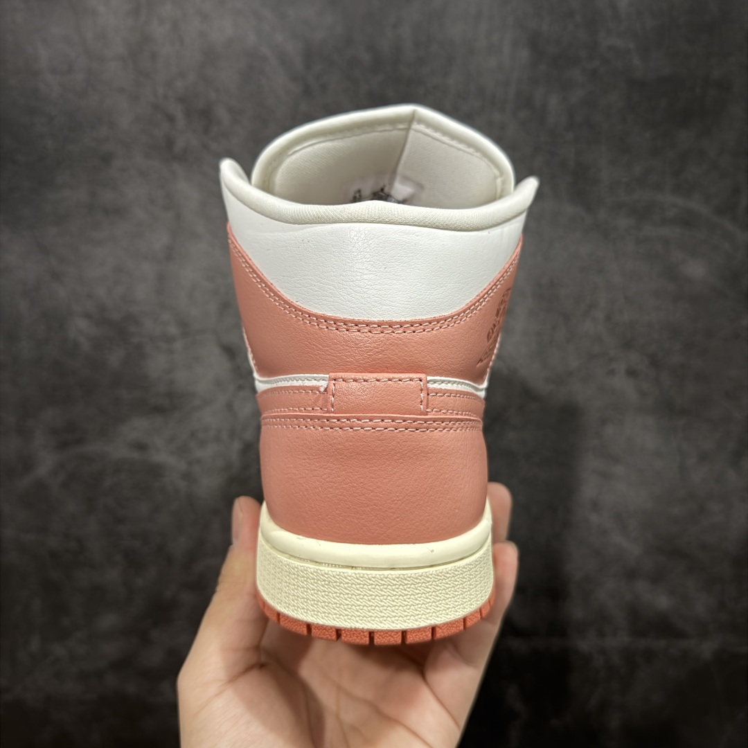 Air Jordan AJ1 Mid 中帮 粉白 BQ6472-180终端优势供应 市面中低帮最具代表性