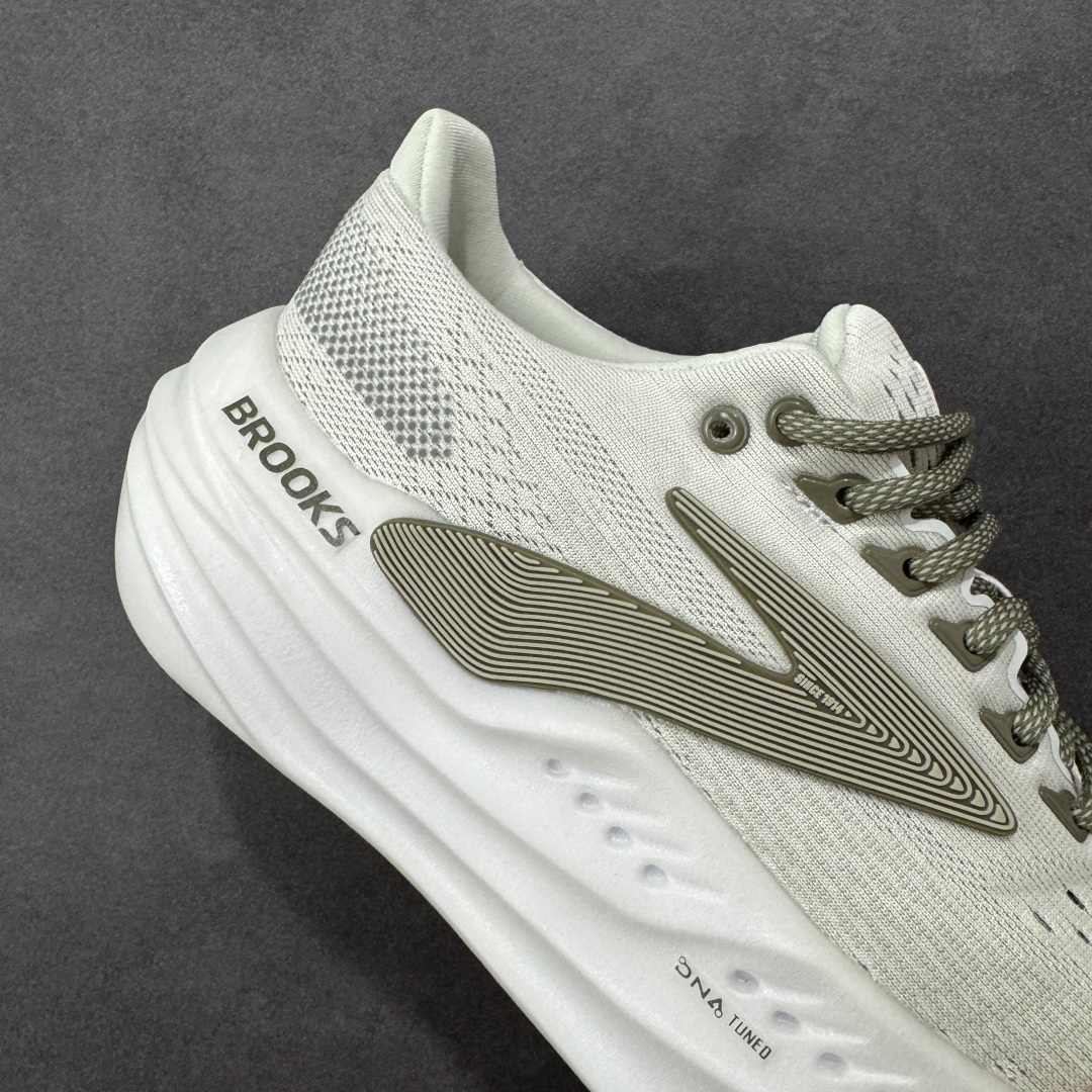 图片[6]-【顶级外贸版】Brooks 布鲁克斯 Glycerin Max超弹轻盈跑步鞋 低帮透气缓震支撑休闲运动慢跑鞋 外贸大厂出品 全新品质 重新定义高端品质 全鞋原材料1比1开发 还原真实脚感 完美版型市场绝无仅有 欢迎对比 鞋面采用改进工程空气网眼组合热熔工艺 鞋面材质搭载DNA LOFT V2密度泡棉缓震系统 中底外置防滑耐磨橡胶底片 尺码：35.5-47.5-选品中心