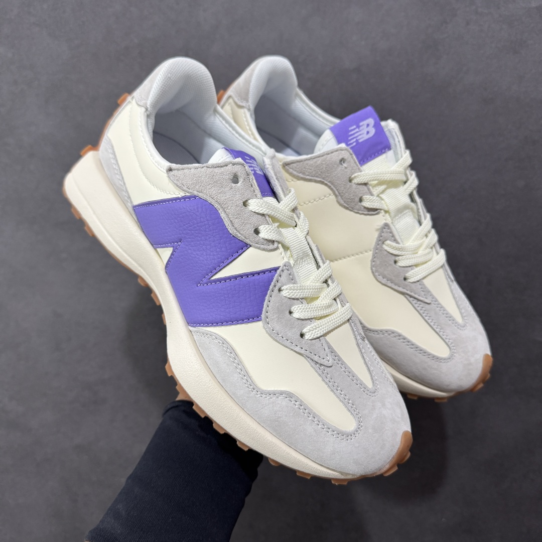 图片[5]-【PE福利版】NB新百伦New Balance NB327系列复古休闲运动慢跑鞋 MS327LAB 全新 New Balance 327 系列，以更纯粹的复古风格设计打造的全新造型。侧身还以解构设计，将 N 字标志以做旧压花样式呈现，样式别具新意。而麂皮、冲孔皮革的塑造，则呈现出高级怀旧气质，也让鞋款在奢华时装风格与运动氛围之间达到了平衡。 尺码：36～45半-选品中心