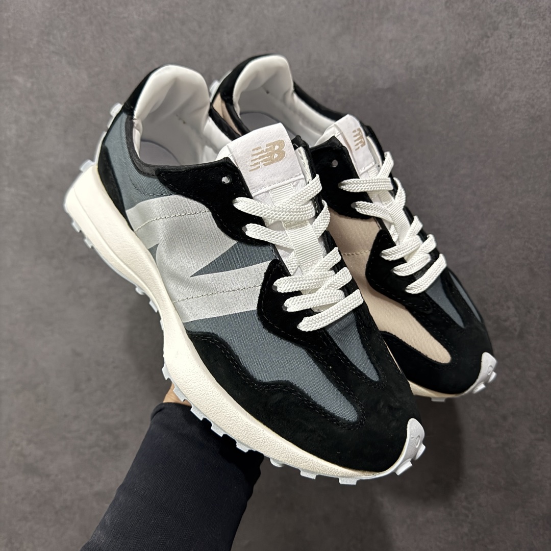 图片[4]-【PE福利版】NB新百伦New Balance NB327系列复古休闲运动慢跑鞋 MS327LAB 全新 New Balance 327 系列，以更纯粹的复古风格设计打造的全新造型。侧身还以解构设计，将 N 字标志以做旧压花样式呈现，样式别具新意。而麂皮、冲孔皮革的塑造，则呈现出高级怀旧气质，也让鞋款在奢华时装风格与运动氛围之间达到了平衡。 尺码：36～45半-选品中心