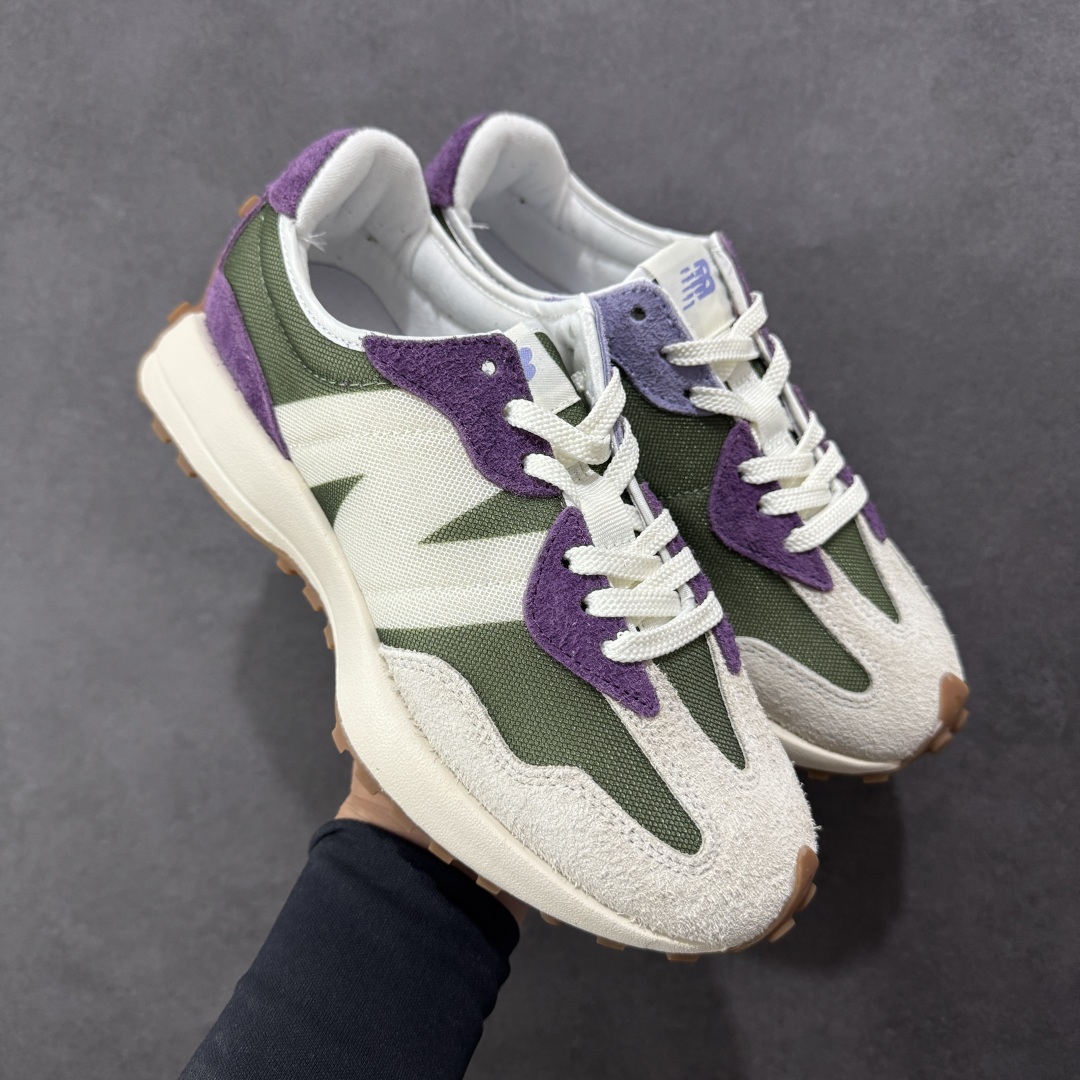 图片[20]-【PE福利版】NB新百伦New Balance NB327系列复古休闲运动慢跑鞋 MS327LAB 全新 New Balance 327 系列，以更纯粹的复古风格设计打造的全新造型。侧身还以解构设计，将 N 字标志以做旧压花样式呈现，样式别具新意。而麂皮、冲孔皮革的塑造，则呈现出高级怀旧气质，也让鞋款在奢华时装风格与运动氛围之间达到了平衡。 尺码：36～45半-选品中心