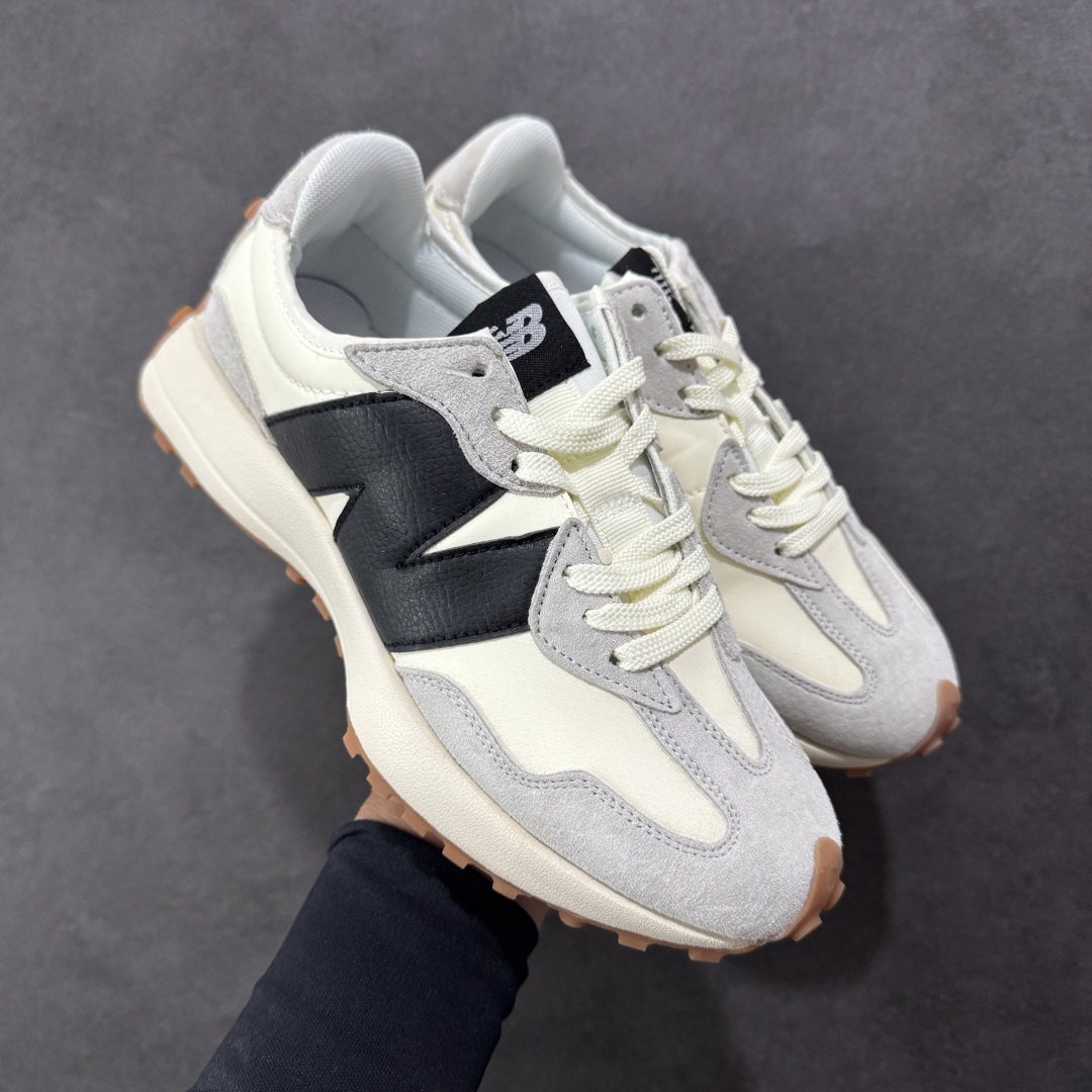 图片[16]-【PE福利版】NB新百伦New Balance NB327系列复古休闲运动慢跑鞋 MS327LAB 全新 New Balance 327 系列，以更纯粹的复古风格设计打造的全新造型。侧身还以解构设计，将 N 字标志以做旧压花样式呈现，样式别具新意。而麂皮、冲孔皮革的塑造，则呈现出高级怀旧气质，也让鞋款在奢华时装风格与运动氛围之间达到了平衡。 尺码：36～45半-选品中心