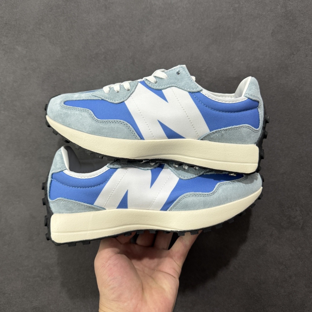 图片[21]-【PE福利版】NB新百伦New Balance NB327系列复古休闲运动慢跑鞋 MS327LAB 全新 New Balance 327 系列，以更纯粹的复古风格设计打造的全新造型。侧身还以解构设计，将 N 字标志以做旧压花样式呈现，样式别具新意。而麂皮、冲孔皮革的塑造，则呈现出高级怀旧气质，也让鞋款在奢华时装风格与运动氛围之间达到了平衡。 尺码：36～45半-选品中心