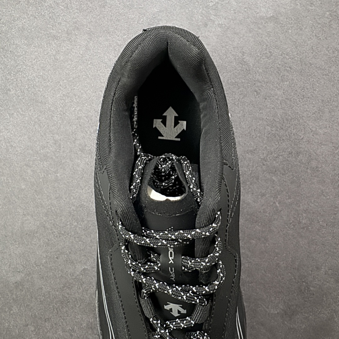 图片[7]-【PZ版本】DESCENTE Terrain D 迪桑特舒适柔软防滑耐磨低帮生活休闲鞋 DESCENTE（迪桑特）创立于1935年，品牌名取自法语词汇，意为“滑降”。品牌箭头标识代表滑雪的三种技术“高速直线滑行”、“穿越”和“侧滑”，也寓意品牌在打造高端专业运动产品中不断追求完美的创新精神，致力于成为中国高端专业滑雪、综训、女子、铁人三项、高尔夫的第一品牌。 尺码：36 36.5 37 38 38.5 39 40 40.5 41 42 42.5 43 44 44.5 45-选品中心