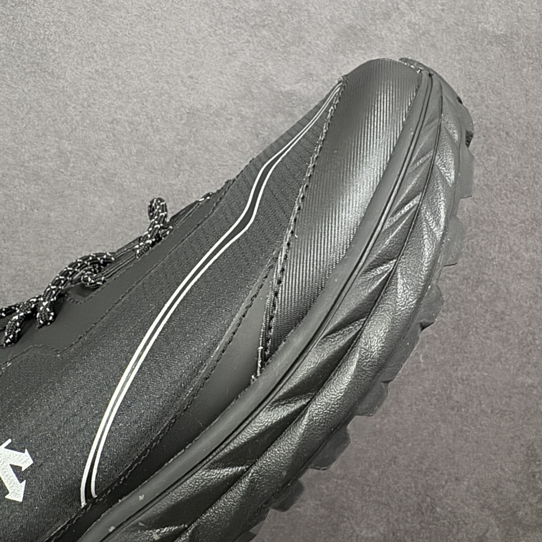 图片[5]-【PZ版本】DESCENTE Terrain D 迪桑特舒适柔软防滑耐磨低帮生活休闲鞋 DESCENTE（迪桑特）创立于1935年，品牌名取自法语词汇，意为“滑降”。品牌箭头标识代表滑雪的三种技术“高速直线滑行”、“穿越”和“侧滑”，也寓意品牌在打造高端专业运动产品中不断追求完美的创新精神，致力于成为中国高端专业滑雪、综训、女子、铁人三项、高尔夫的第一品牌。 尺码：36 36.5 37 38 38.5 39 40 40.5 41 42 42.5 43 44 44.5 45-选品中心