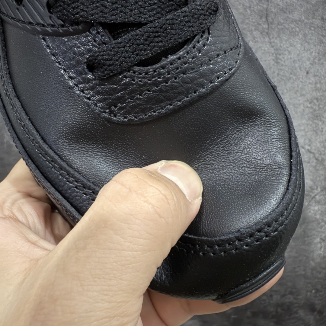 图片[5]-【Max纯原版】Nike Air Max 90 Leather \”Triple Black\” 舒适时尚减震耐磨透气 低帮 气垫 休闲跑步鞋 男款 纯黑 货号：CZ5594-001 顶级90款问市 开发数月 原版开发 多道QC质检 鞋型完美复刻 原厂级别工艺 正确色卡 正确气垫蓝光 正确大底 独家私模 采用进口头层牛皮拼接 定位高端市场 行业标杆工艺 尺码：39 40 40.5 41 42 42.5 43 44 44.5 45 46-选品中心