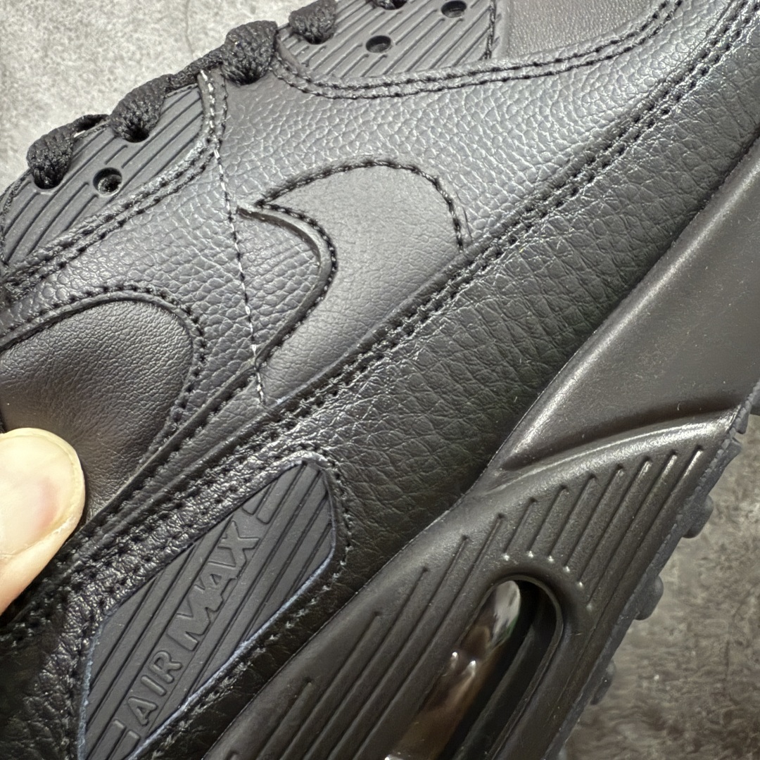 图片[4]-【Max纯原版】Nike Air Max 90 Leather \”Triple Black\” 舒适时尚减震耐磨透气 低帮 气垫 休闲跑步鞋 男款 纯黑 货号：CZ5594-001 顶级90款问市 开发数月 原版开发 多道QC质检 鞋型完美复刻 原厂级别工艺 正确色卡 正确气垫蓝光 正确大底 独家私模 采用进口头层牛皮拼接 定位高端市场 行业标杆工艺 尺码：39 40 40.5 41 42 42.5 43 44 44.5 45 46-选品中心