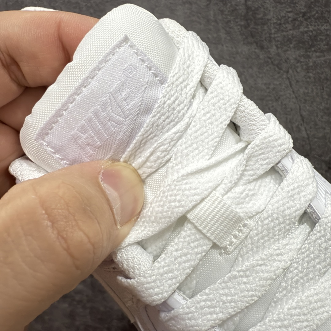 图片[5]-【Max纯原版】Nike Air Max 90 Leather 舒适时尚减震耐磨透气 低帮 气垫 休闲跑步鞋 男款 纯白 货号：CZ5594-100 顶级90款问市 开发数月 原版开发 多道QC质检 鞋型完美复刻 原厂级别工艺 正确色卡 正确气垫蓝光 正确大底 独家私模 采用进口头层牛皮拼接 定位高端市场 行业标杆工艺 尺码：39 40 40.5 41 42 42.5 43 44 44.5 45 46-选品中心