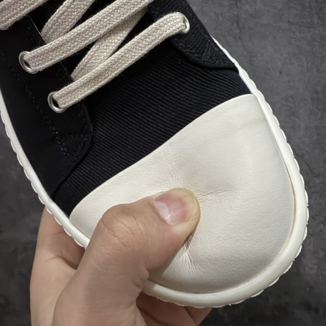 图片[5]-【莞产G版】帆布大匡威RO / Rick Owens DRKSHDW 瑞克·欧文斯 大匡威/低帮厚底/ 水洗牛仔帆布 低帮 西瓜头 【皮料】 东莞原厂进口全新2025年新材质““水洗牛仔斜纹帆布” 【鞋带】 鞋带采用水染定织法工艺，高密度之下，透出光泽感！ 【鞋头】软糯，轻轻按压有牛皮细细的纹理质感！ 【鞋底】TPU大底奶香味！硬度、肤感一比一！鞋底logo钢印清晰正确！ 【鞋垫】独家私人开模压印！牛皮贴面，双层复合！ 【尺码】 ：36 37 38 39 40 41 42 43 44 45 46！-选品中心